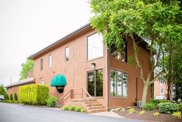 HD-Ortho-contact-office-west